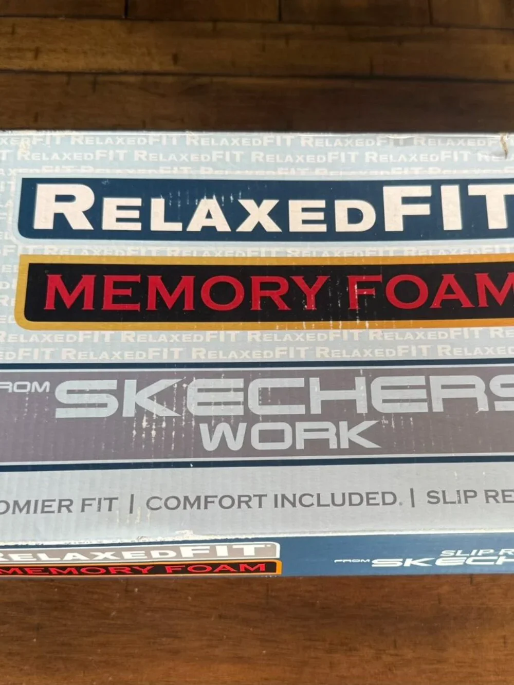 NEW IN BOX! Skechers Work Nampa Leather Slip-Resistant Sneakers! Womens 9